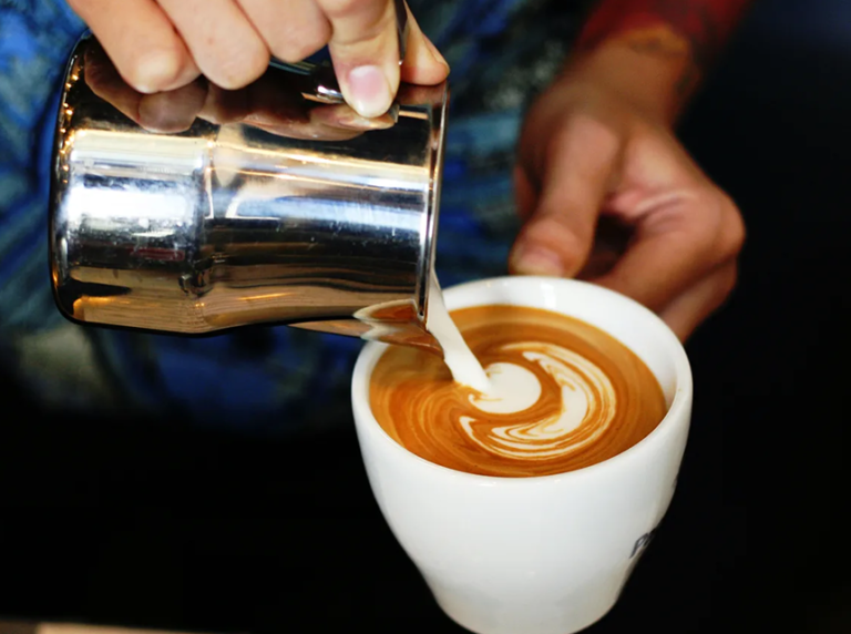 Latte Vs. Cappuccino Principales Différences